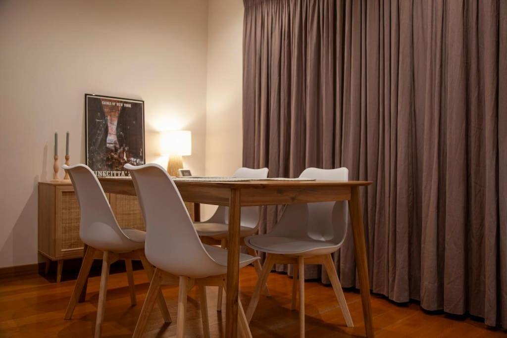 Roma, Gemelli Casa Eleganza, Resort Modernista エクステリア 写真