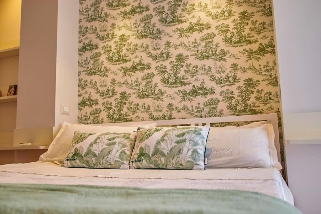 Roma, Gemelli Casa Eleganza, Resort Modernista エクステリア 写真