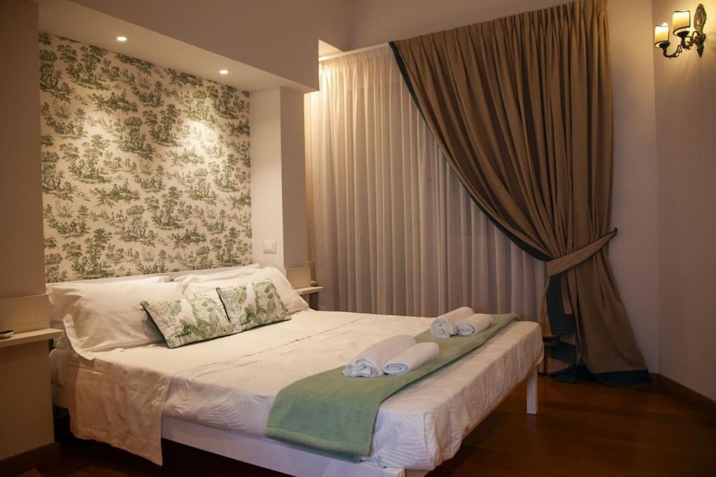 Roma, Gemelli Casa Eleganza, Resort Modernista エクステリア 写真